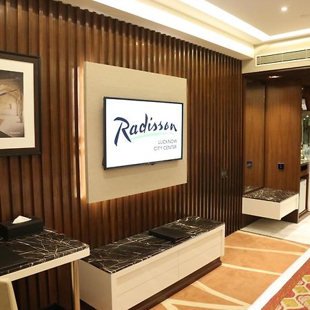Radisson Lucknow City Center Екстер'єр фото