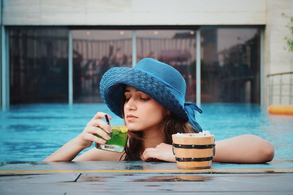 Radisson Lucknow City Center Екстер'єр фото